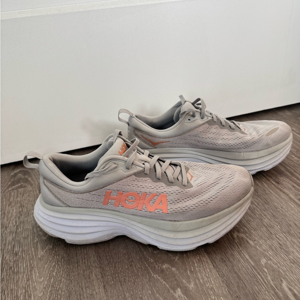 Hoka Bondi 8